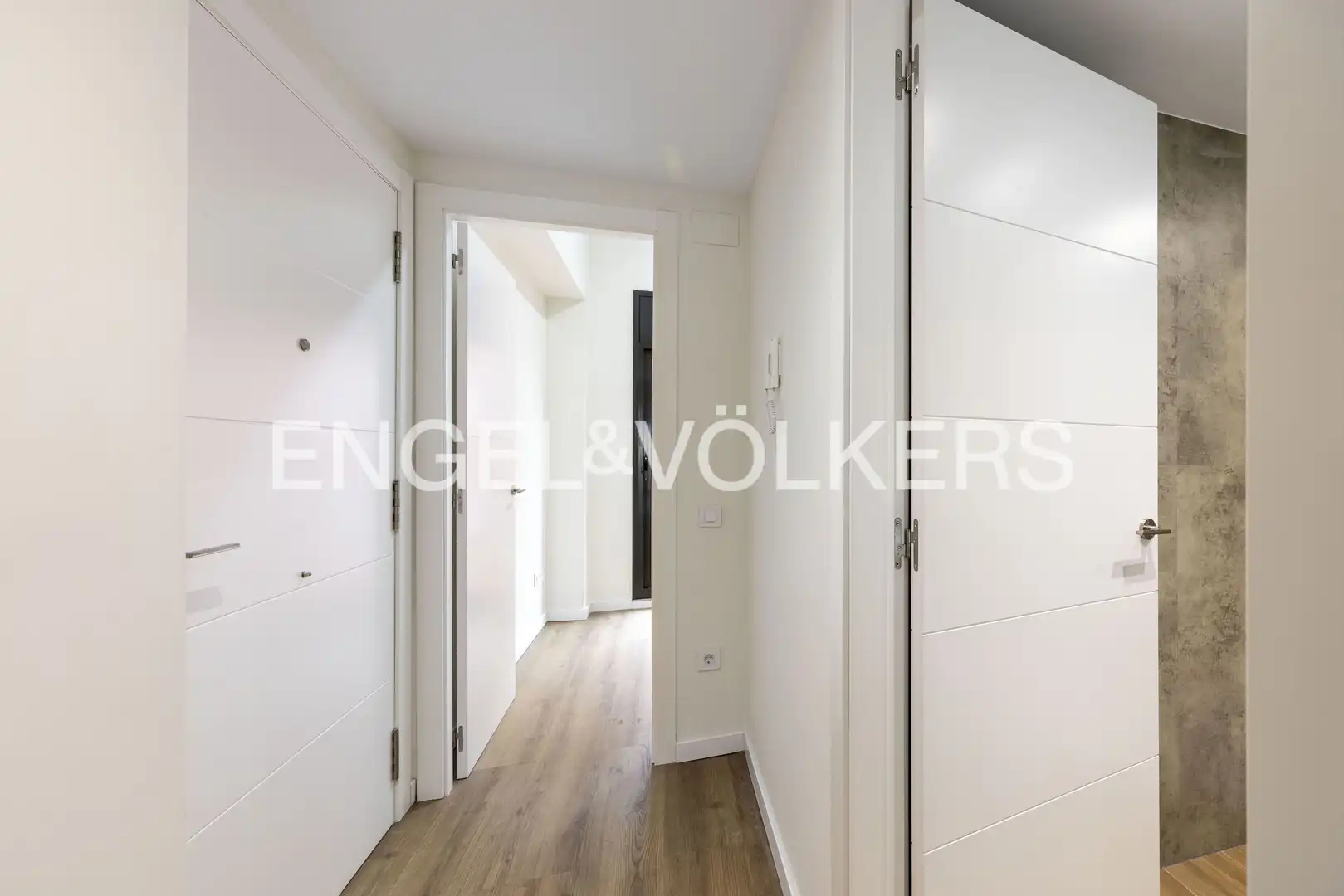 Dúplex en venta en Santa Perpètua de Mogoda con Calefacción, Parquet y Terraza