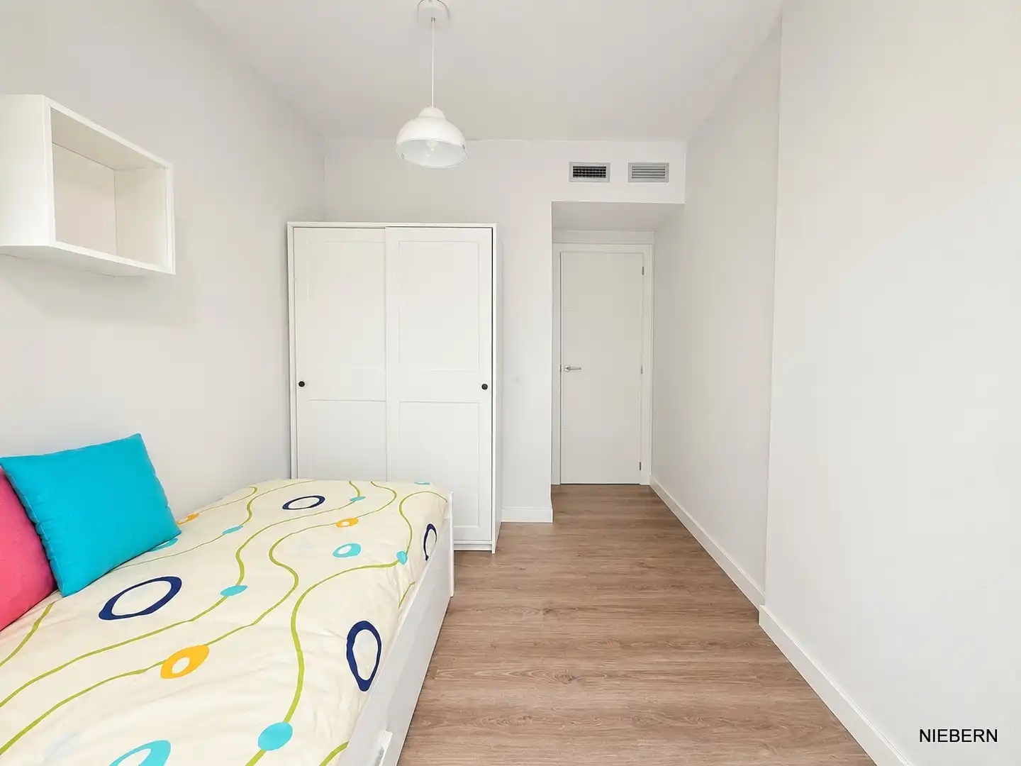 Bedroom of Detached homes for sale in Cartagena  with Air Conditioner, Oven and Balcony