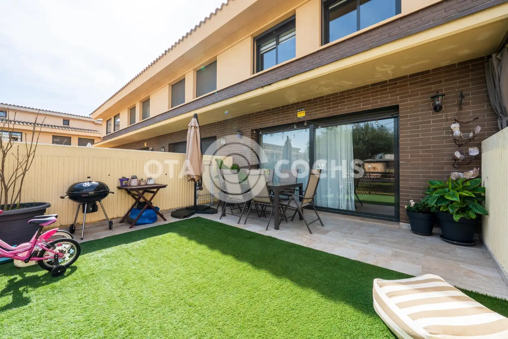 Terraza de Casa o chalet en venta en Montbrió del Camp con Aire acondicionado, Jardín privado y Piscina comunitaria