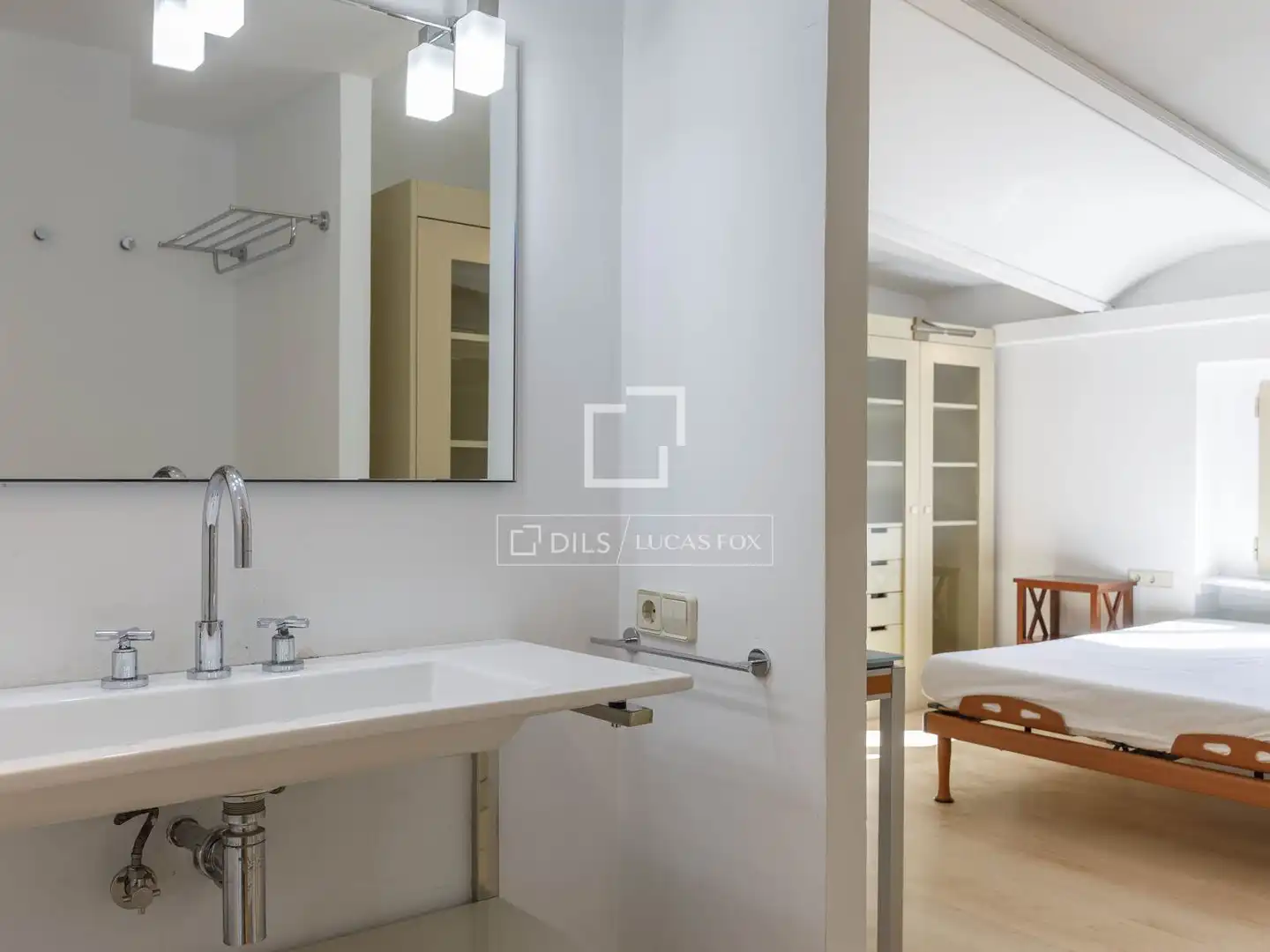 Habitación de Piso de alquiler en Valencia con Aire acondicionado, Calefacción y Parquet