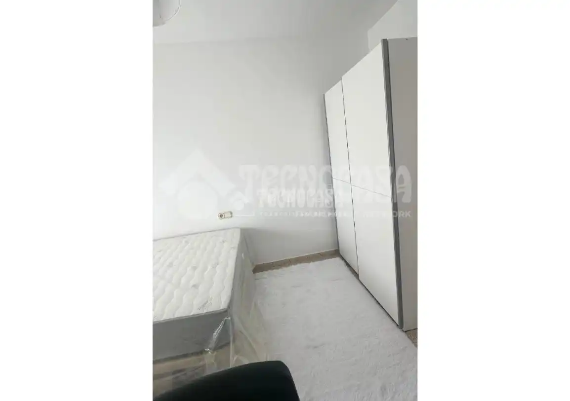 Bedroom of Flat for rent in Granada  with Terrace and Balcony