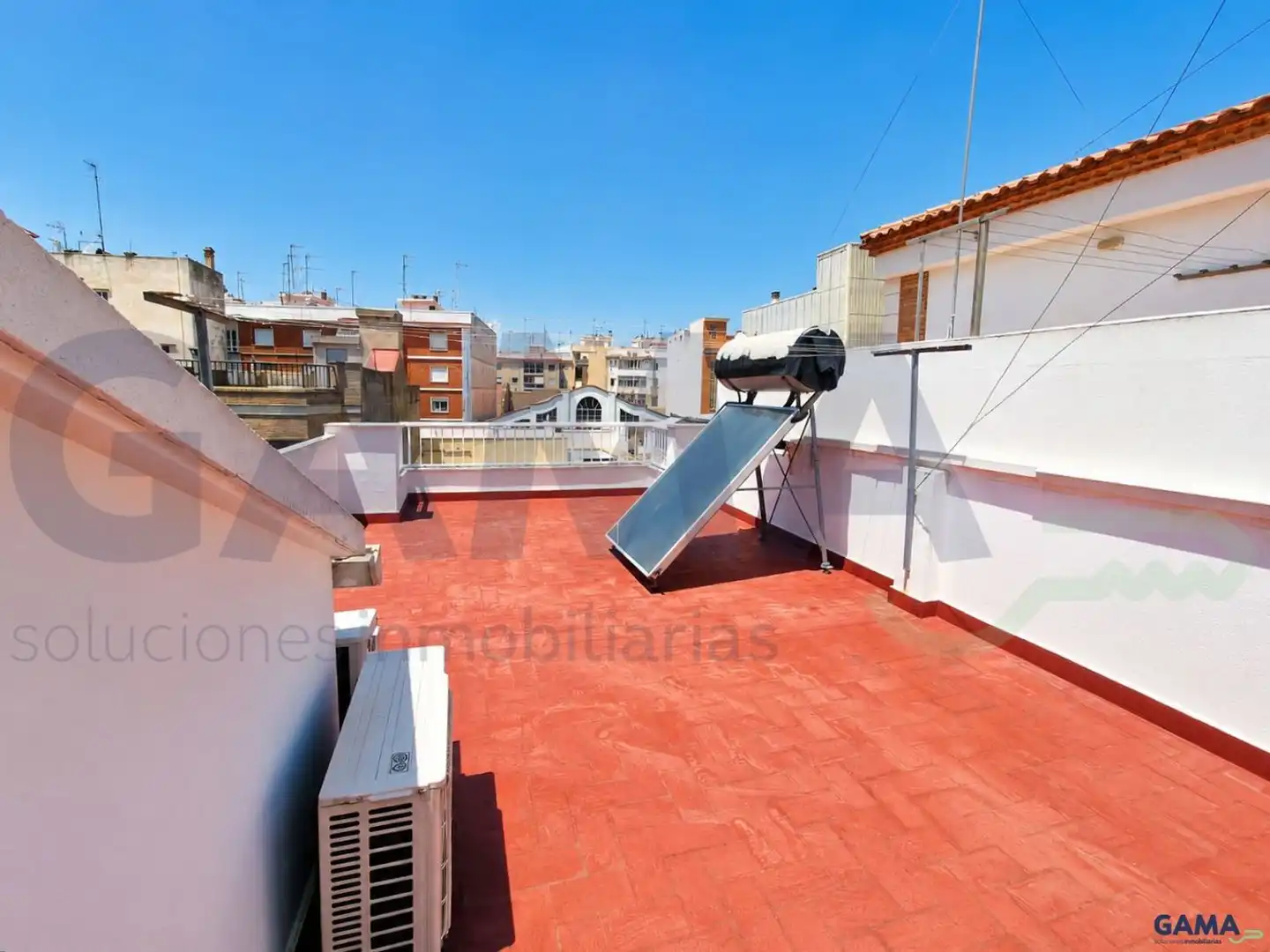 Terrace of Houses for sale in Alzira  with Air Conditioner, Terrace and Storage room