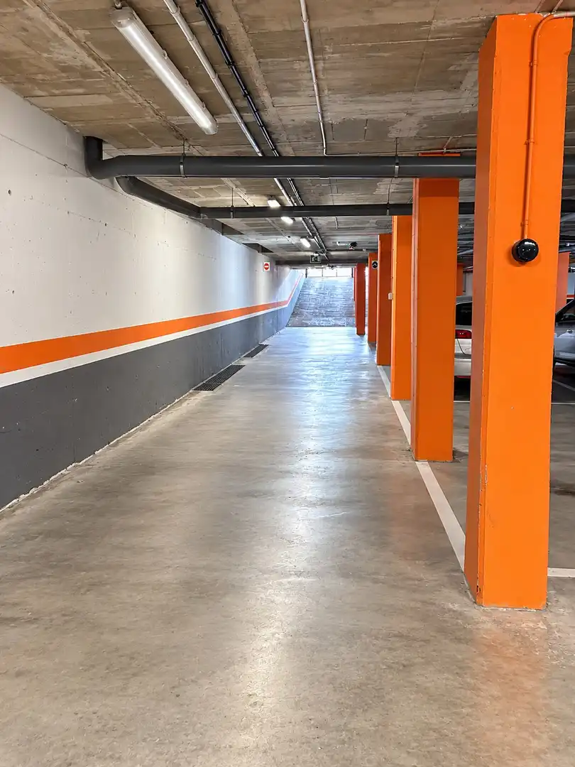 Parking de Garaje de alquiler en Eixample Sud – Migdia