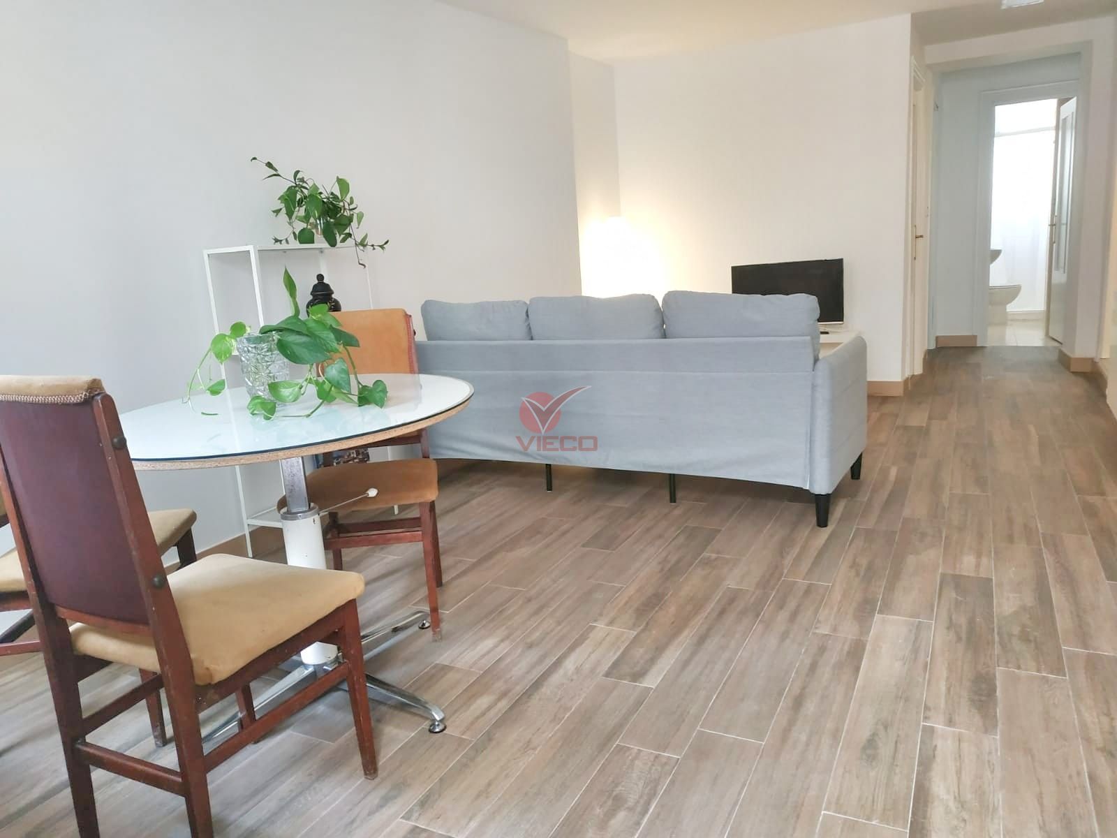Sala d'estar de Pis en venda en Cuenca Capital amb Calefacció