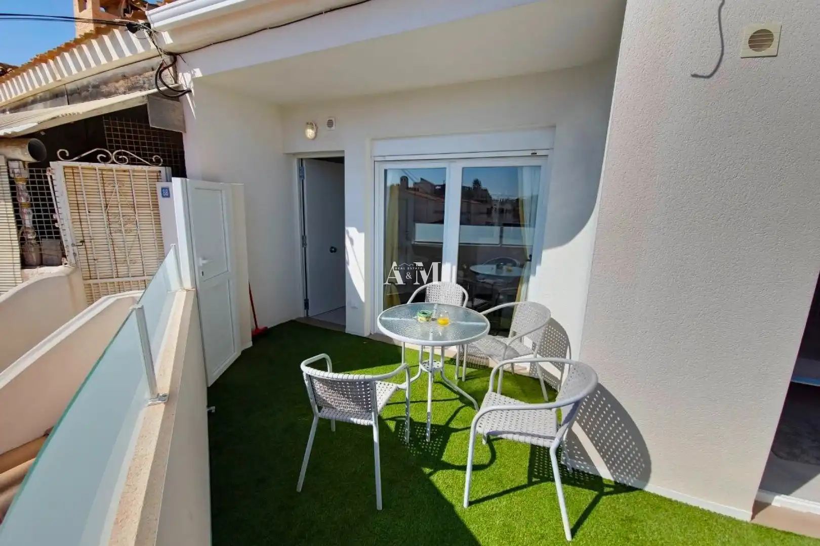 Detached homes for rent in La Regia