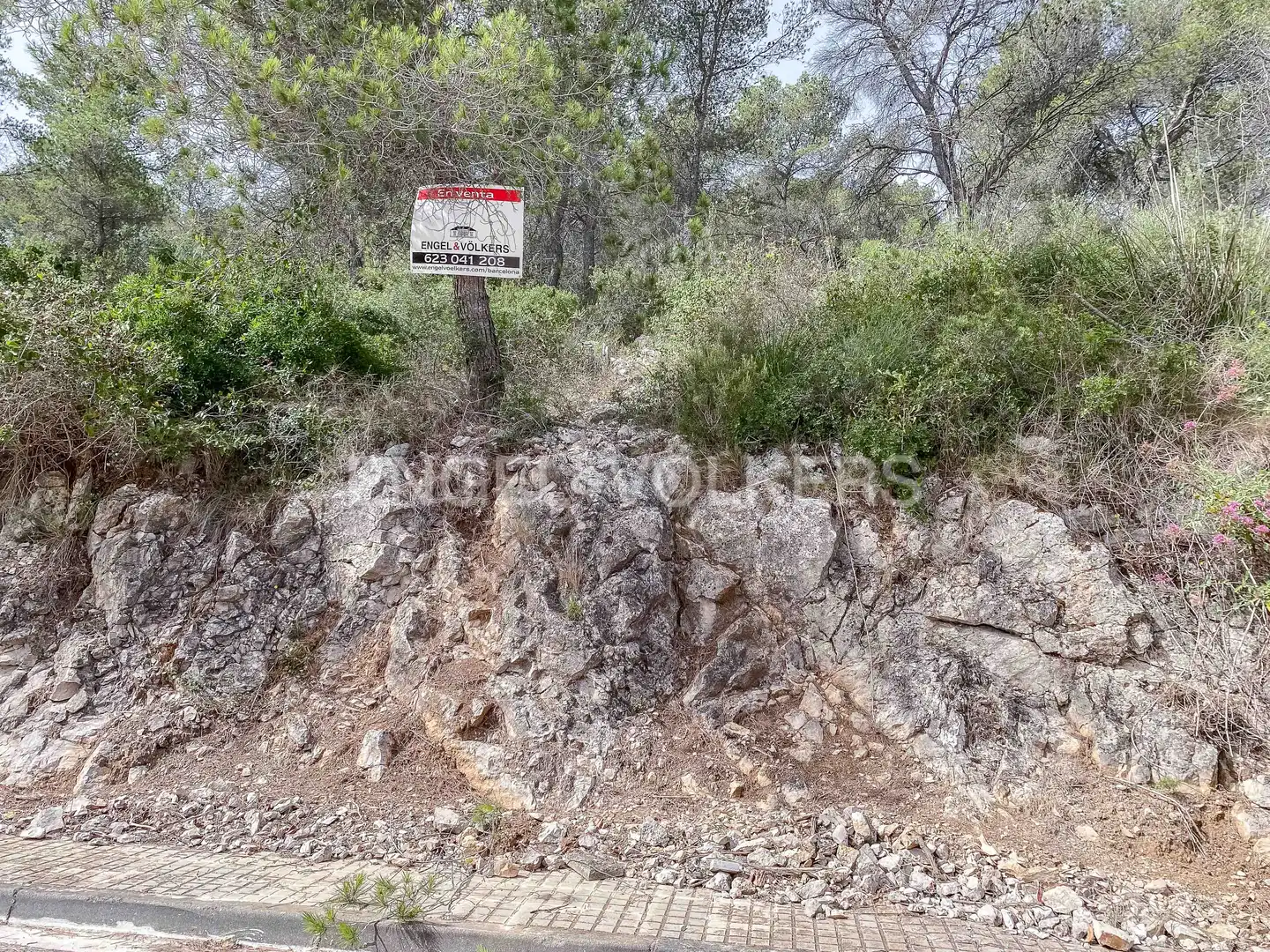 Terreno residencial en venta en Canyelles, imagen 2