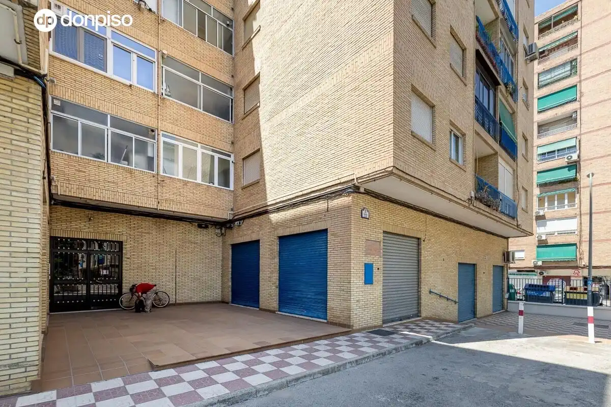 Exterior view of Flat for sale in Granada  with Heating and Terrace