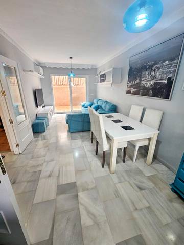 Casa adosada en Venta en Calle Poetisa Remedillos López, 27 en Cártama pueblo