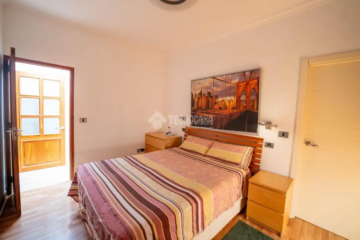 Habitación de Casa adosada en venta en Telde con Amueblado