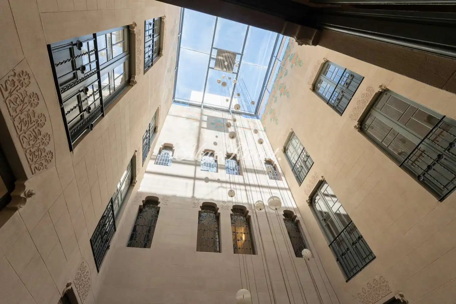 Flat for rent in Barcelona  with Air Conditioner, Heating and Storage room