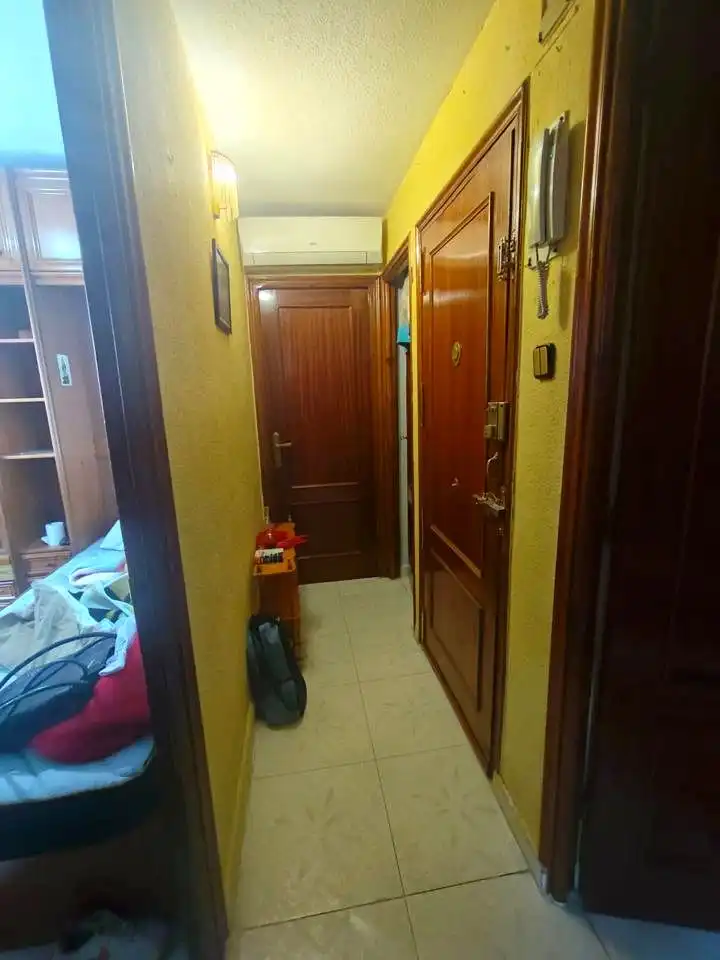 Flat for sale in Madrid  with Air Conditioner, Heating and Furnished