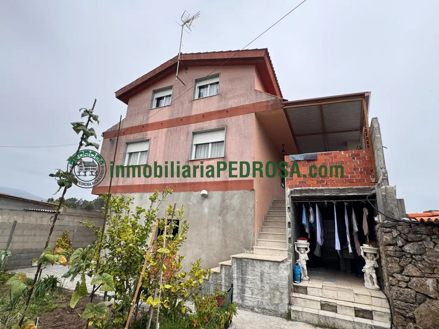 Houses for sale in PE REDONDO-S SALVADOR, San Salvador - Caeira