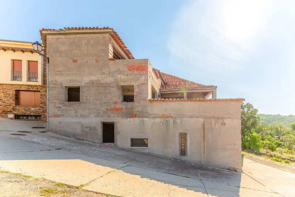Exterior view of Houses for sale in Vallejera de Riofrío  with Private garden, Terrace and Balcony