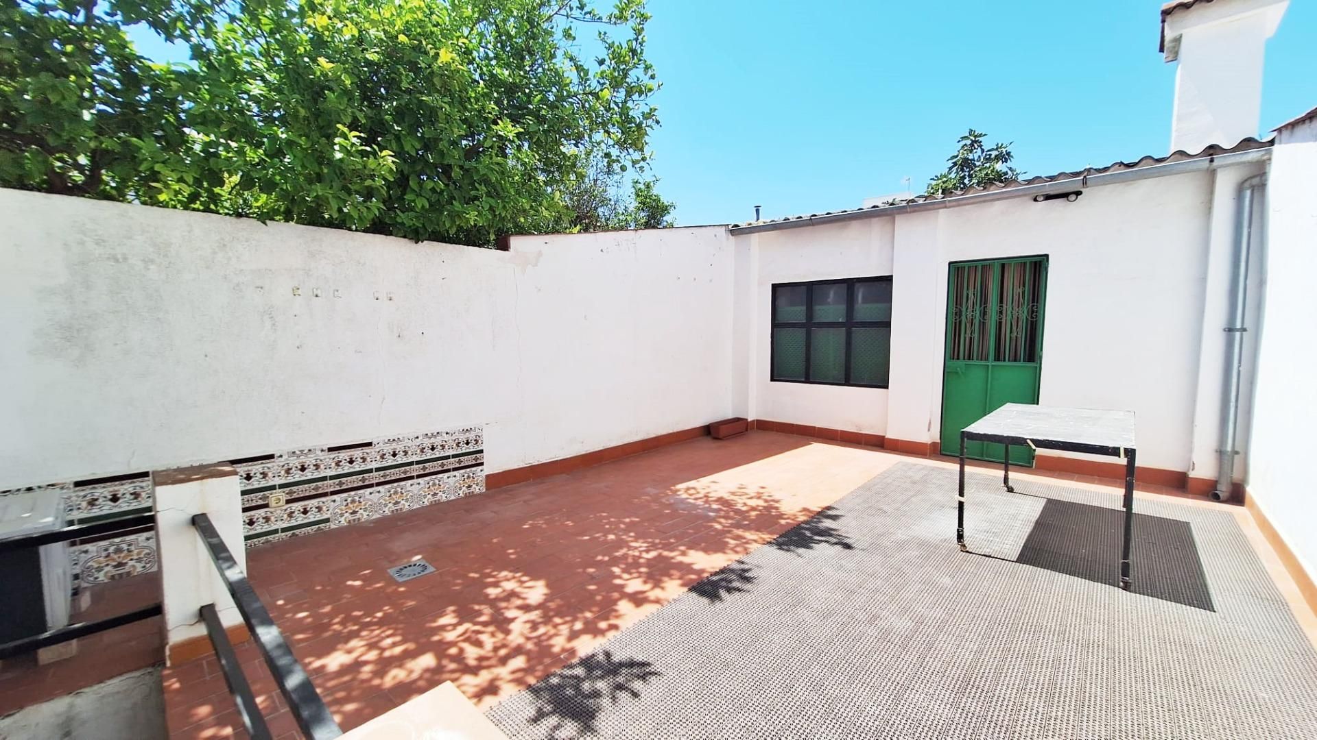 House or chalet for sale in Fernán-Núñez