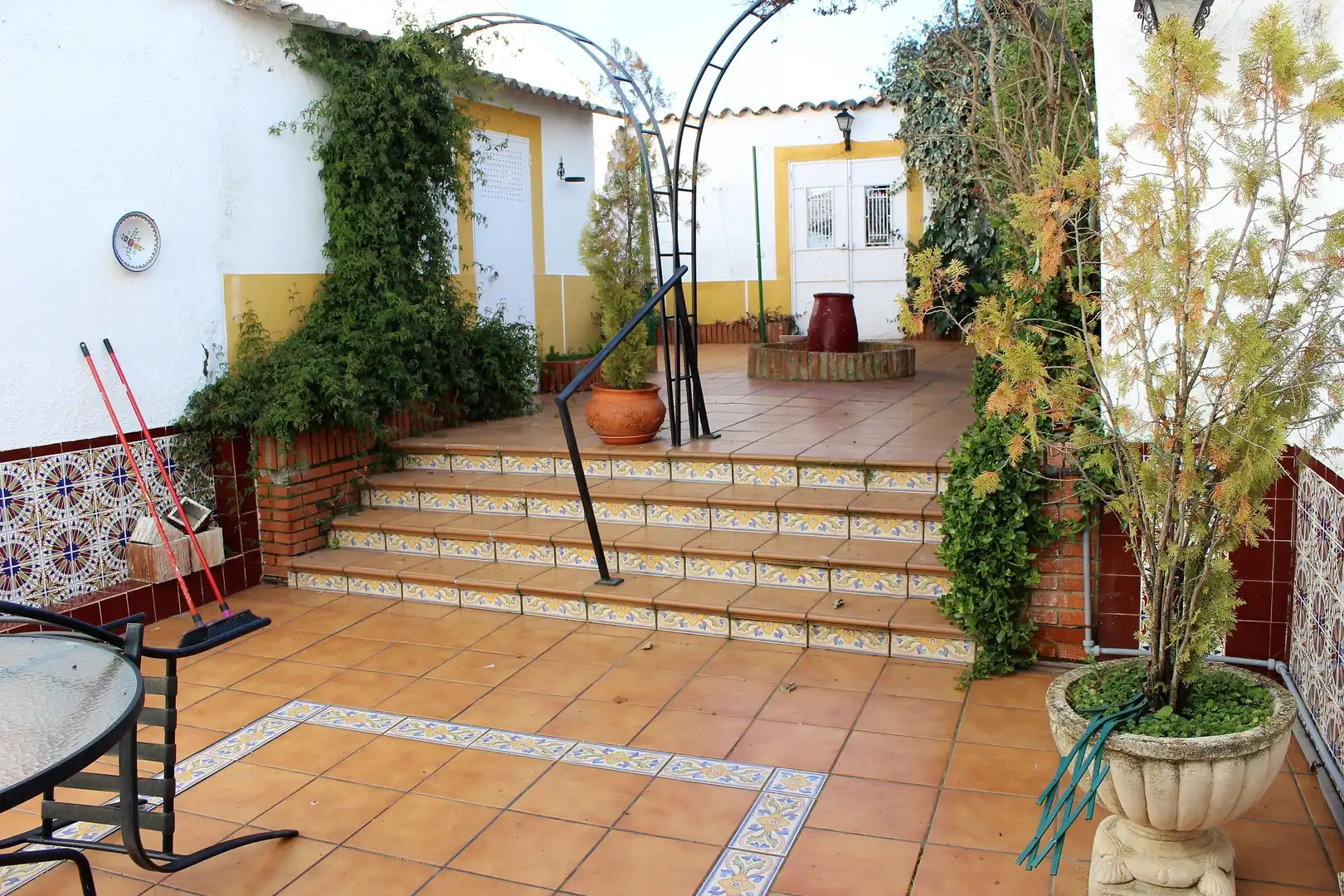 Terraza de Casa adosada en venta en Brazatortas con Calefacción, Jardín privado y Piscina