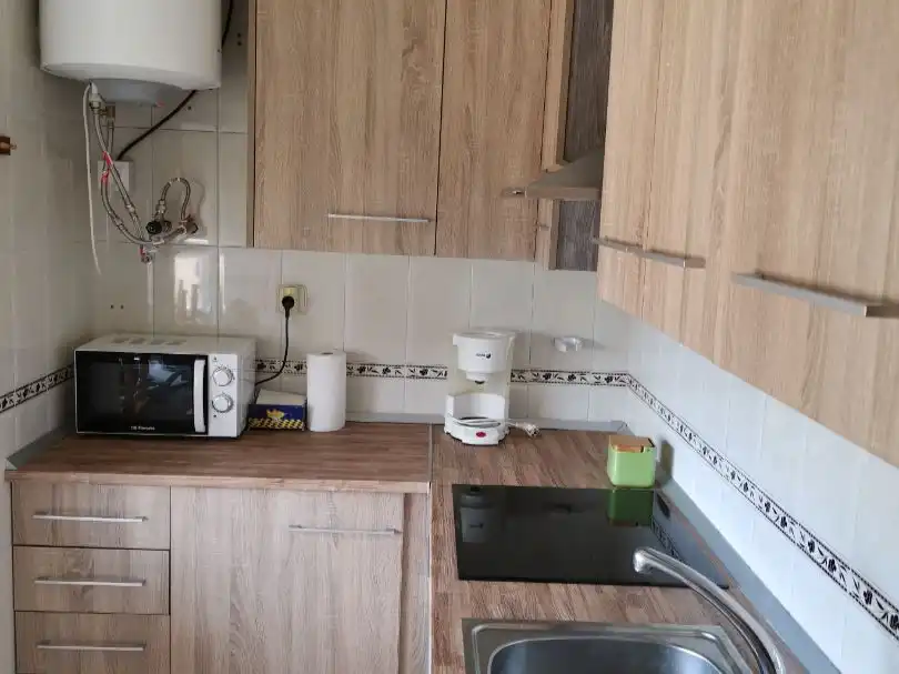 Kitchen of Flat for share in Mérida  with Air Conditioner, Heating and Furnished