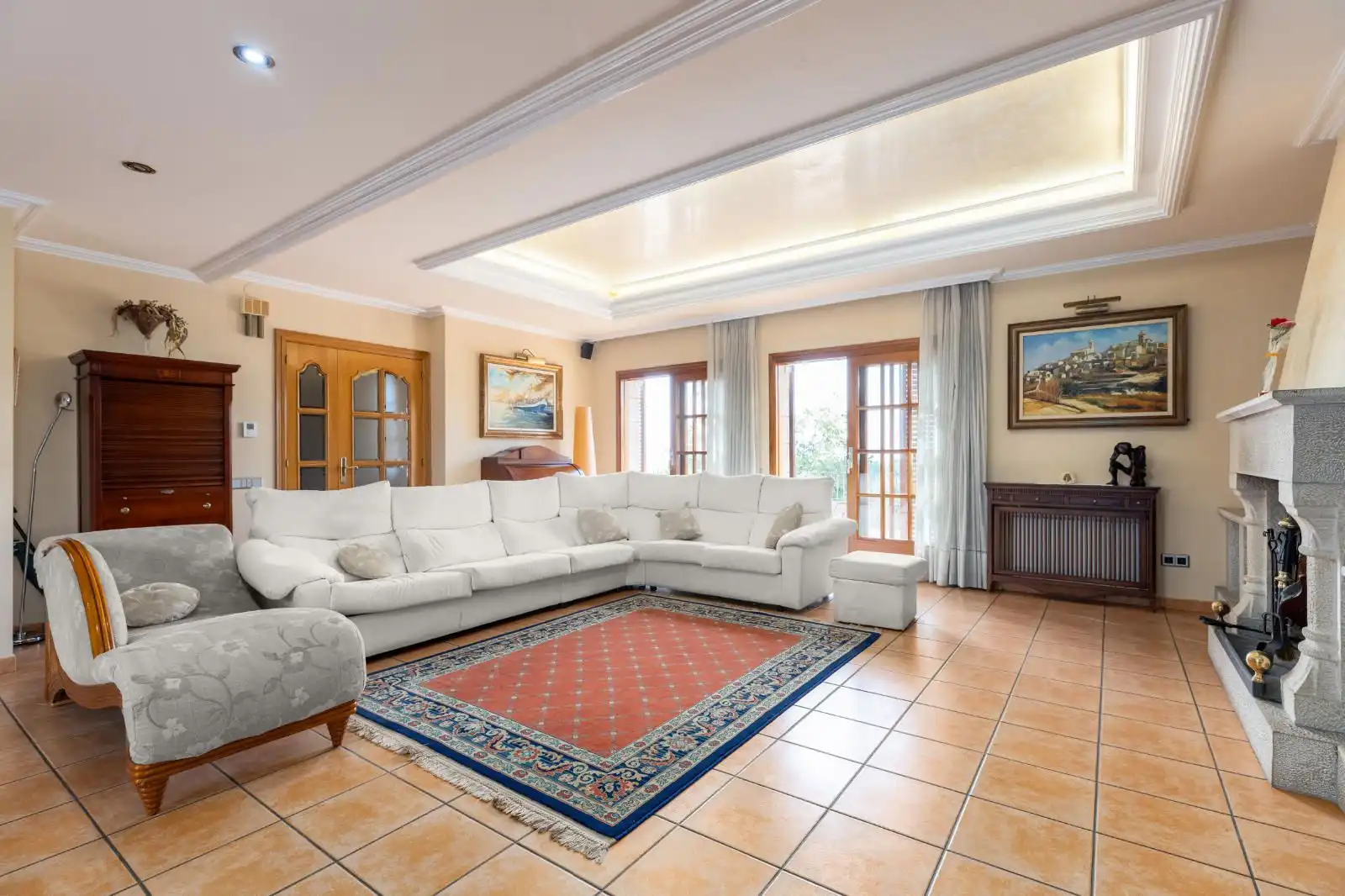 Sala d'estar de Casa o xalet en venda en Mataró amb Terrassa i Piscina