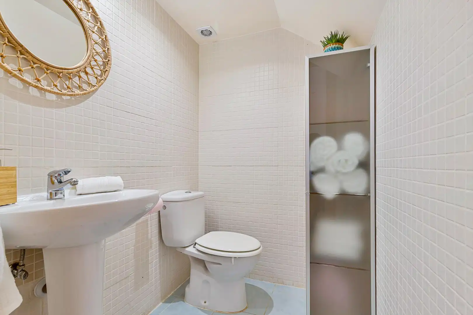 Baño de Ático en venta en Mijas con Aire acondicionado, Calefacción y Jardín privado
