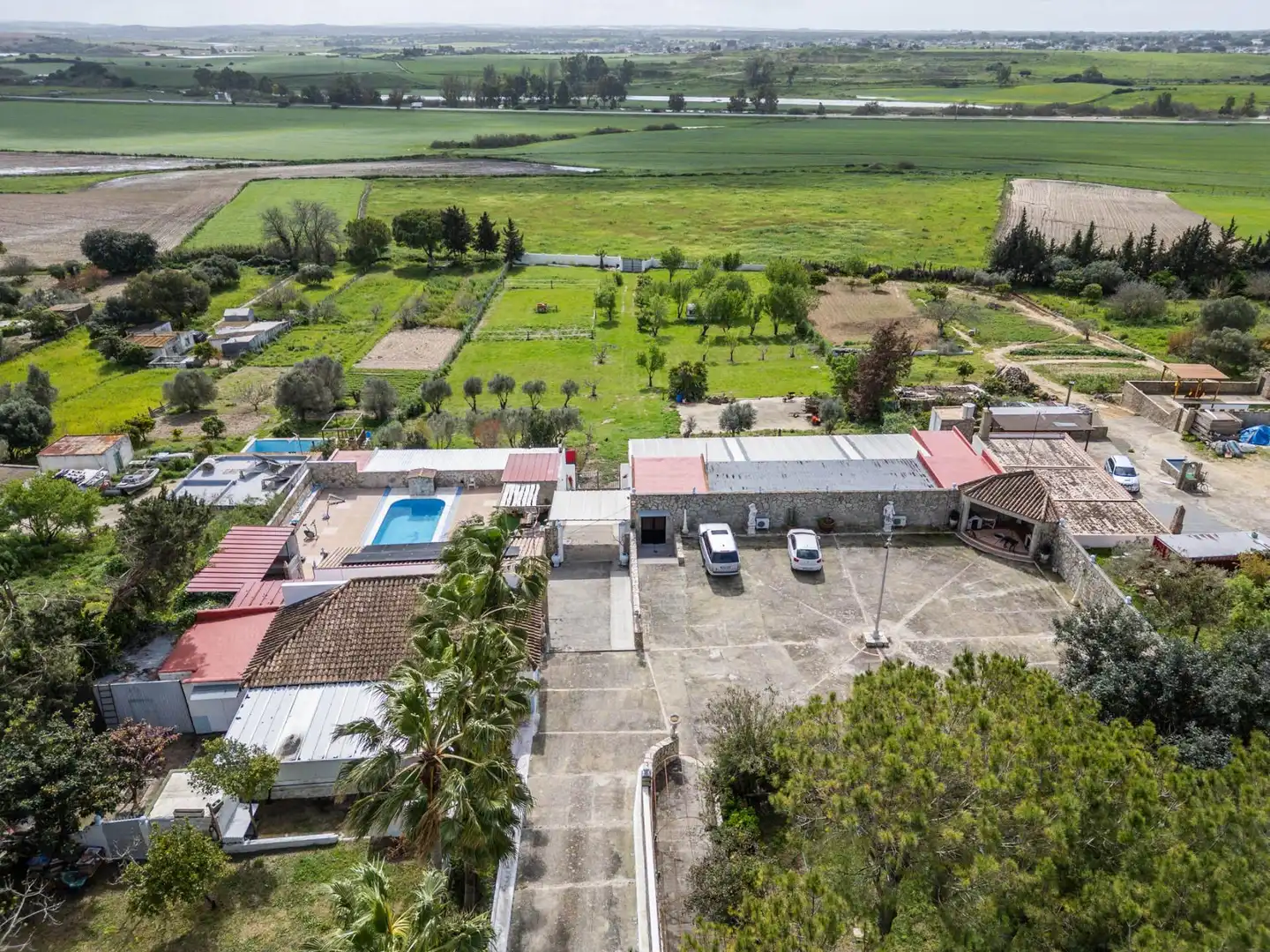 Houses for sale in Chiclana de la Frontera  with Air Conditioner, Heating and Private garden