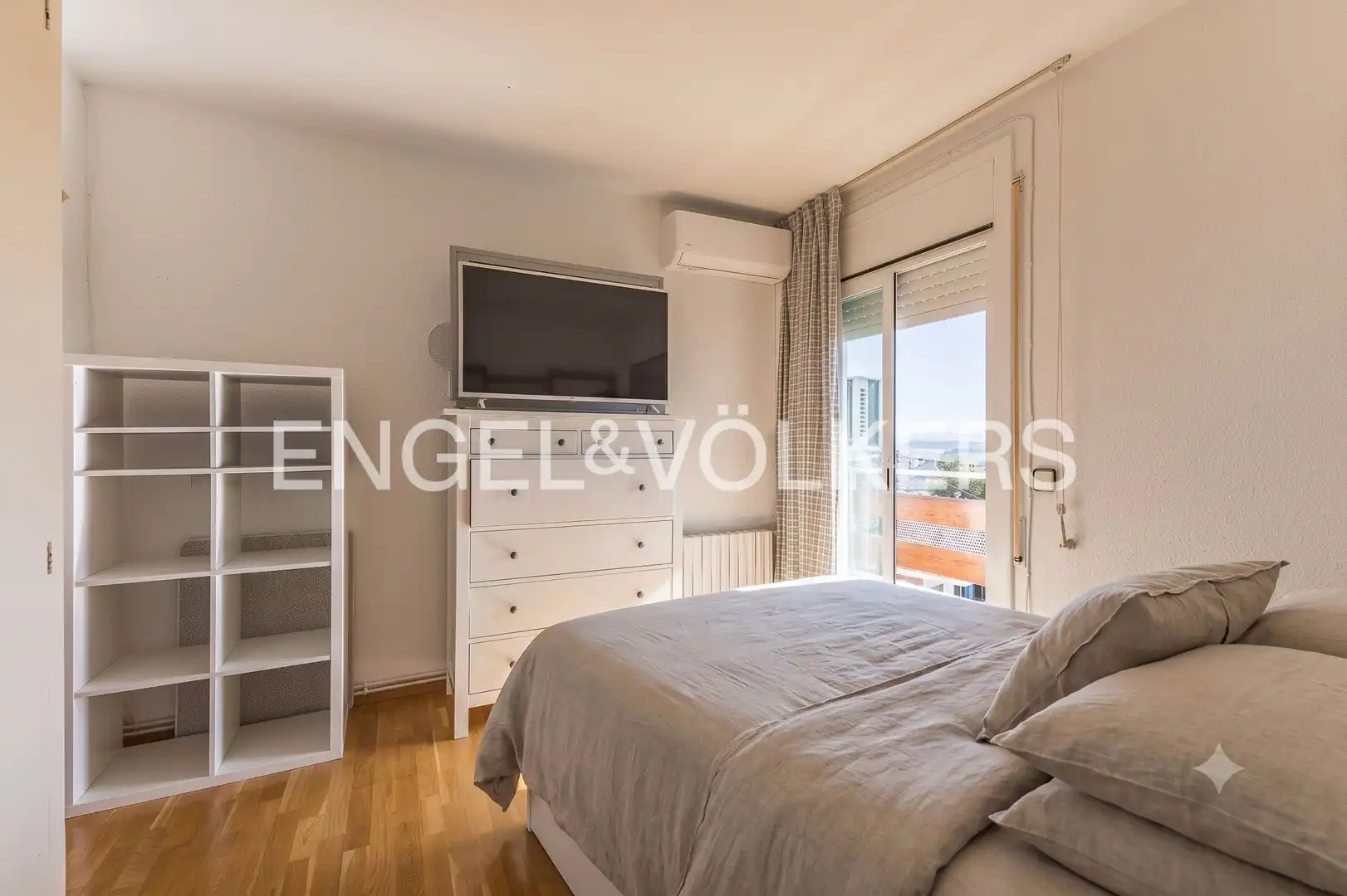 Bedroom of Houses for sale in Castelldefels  with Air Conditioner, Heating and Private garden