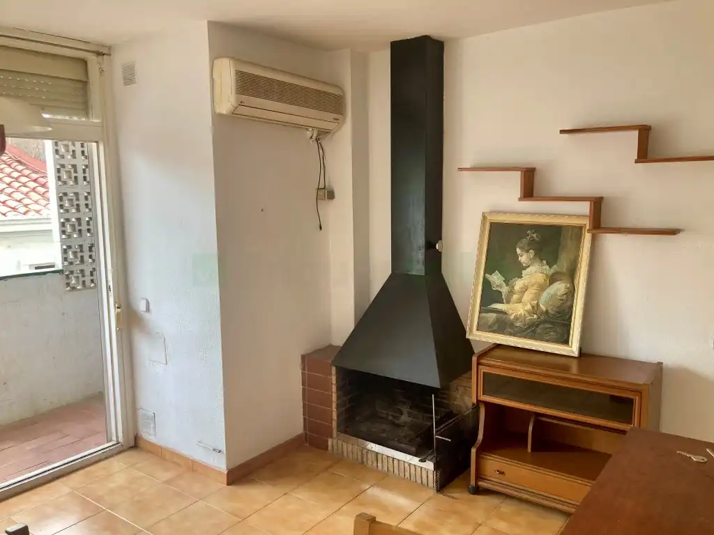 Piso en venta en Calella con Balcón