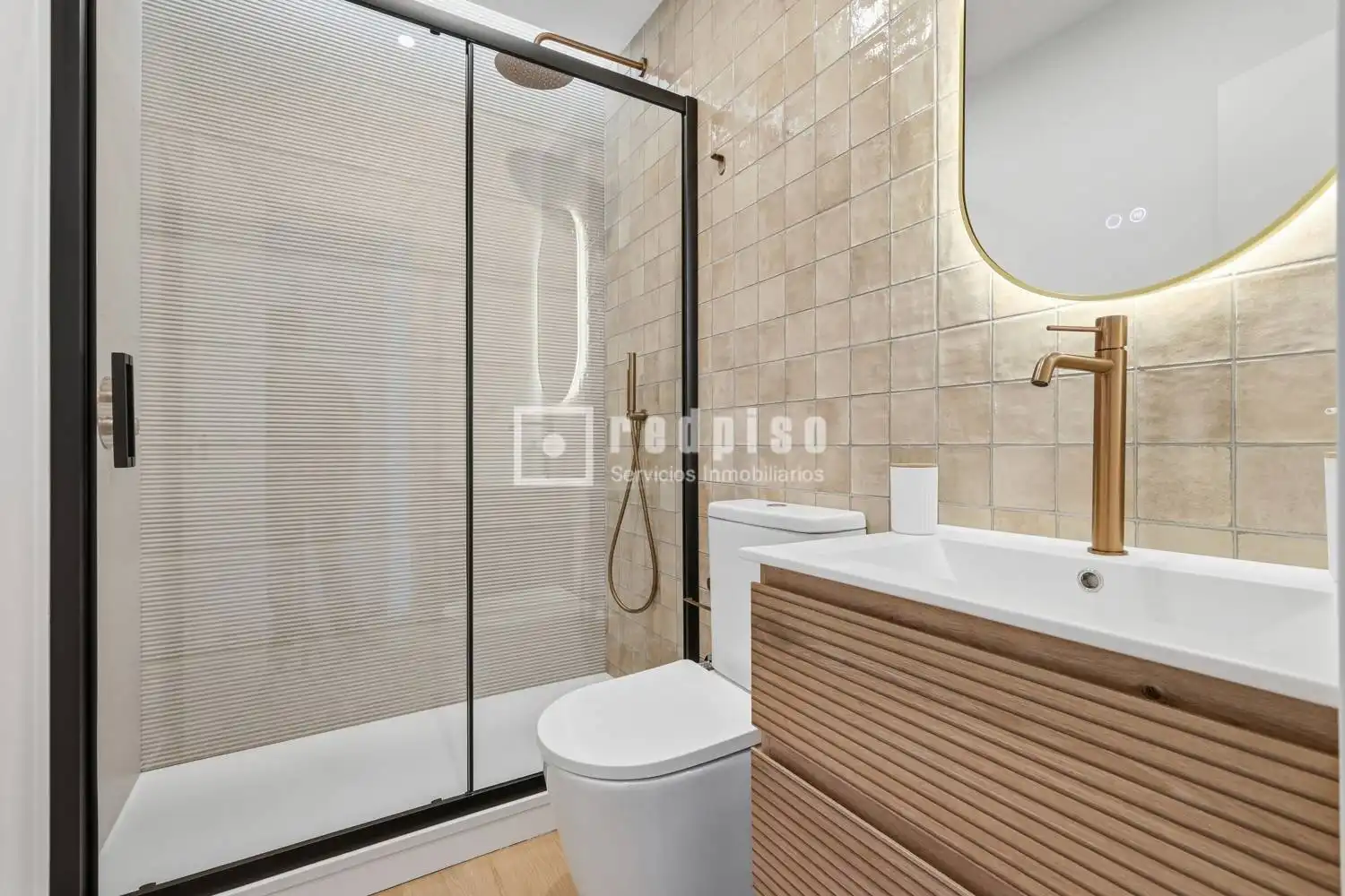 Bathroom of Flat for sale in Massamagrell, Valencia