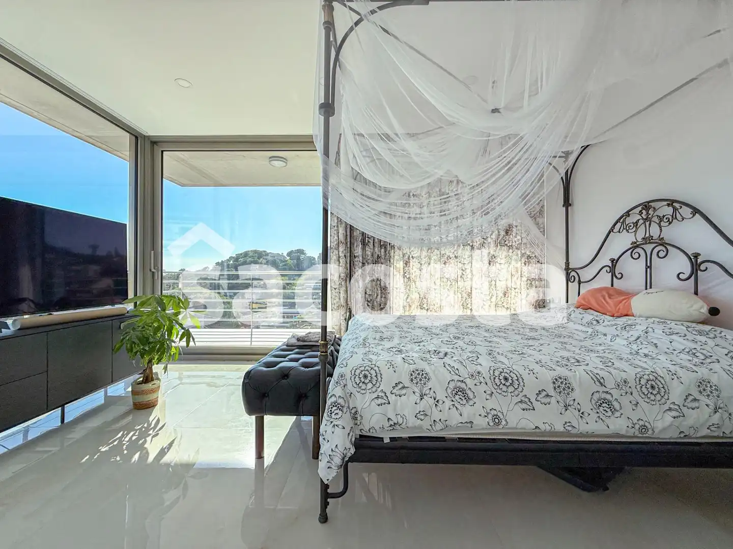 Dormitori de Casa o xalet en venda en Lloret de Mar amb Aire condicionat, Jardí privat i Terrassa