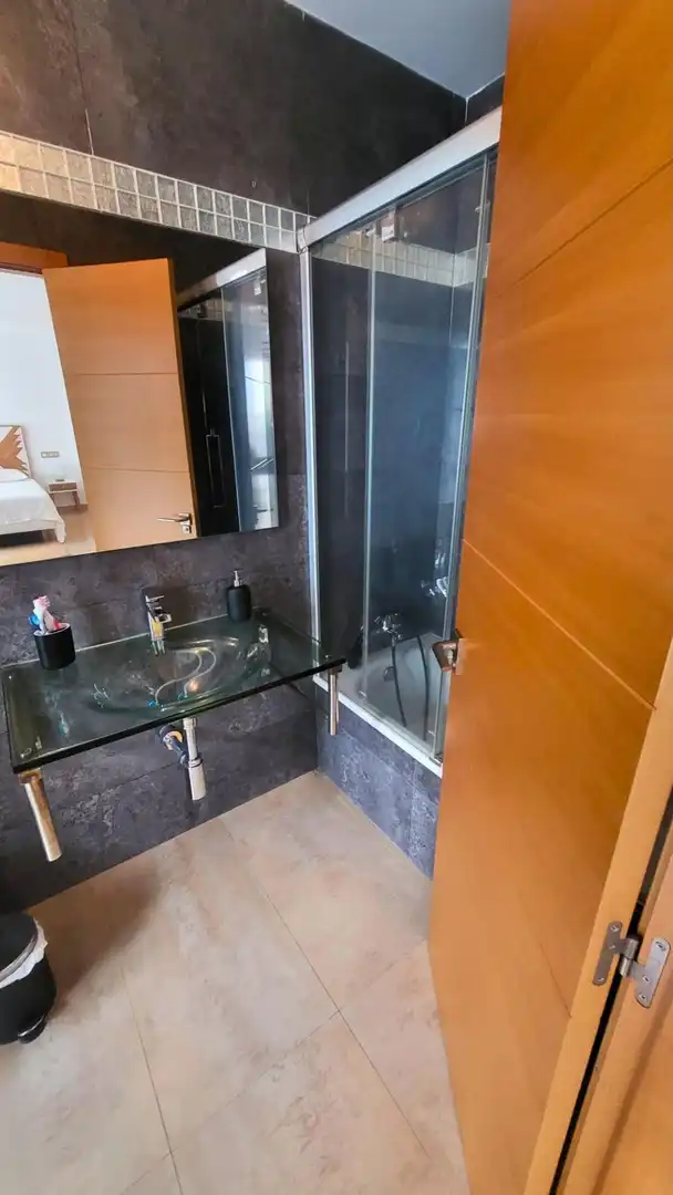 Badezimmer von Haus oder Chalet zum Verkauf in San Fernando mit Heizung, Terrasse und Balkon