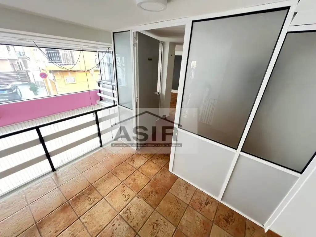 Terraza de Local en venta en Algemesí con Aire acondicionado