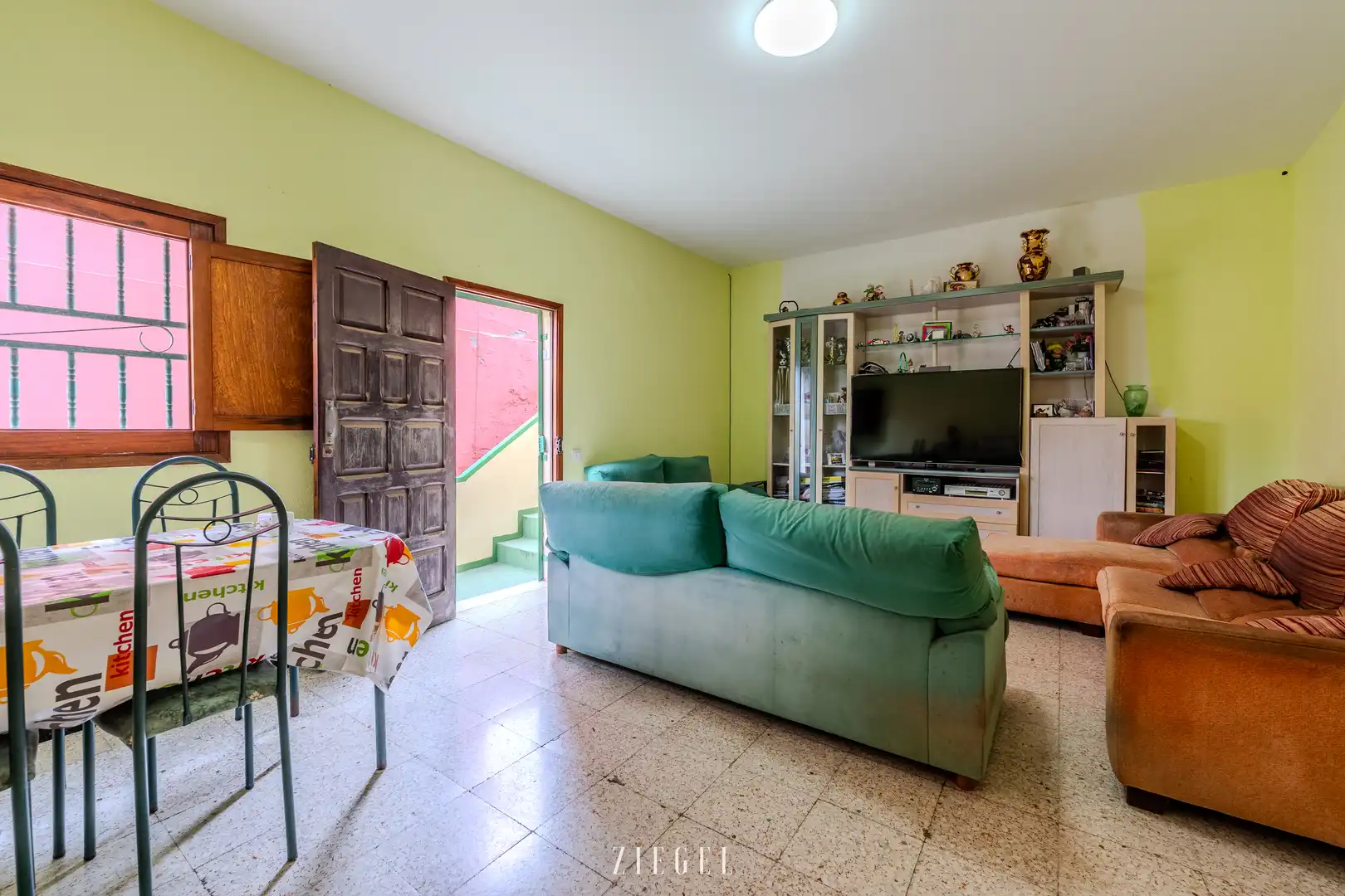 Houses for sale in Carretera Lomo Blanco, 87, Tafira