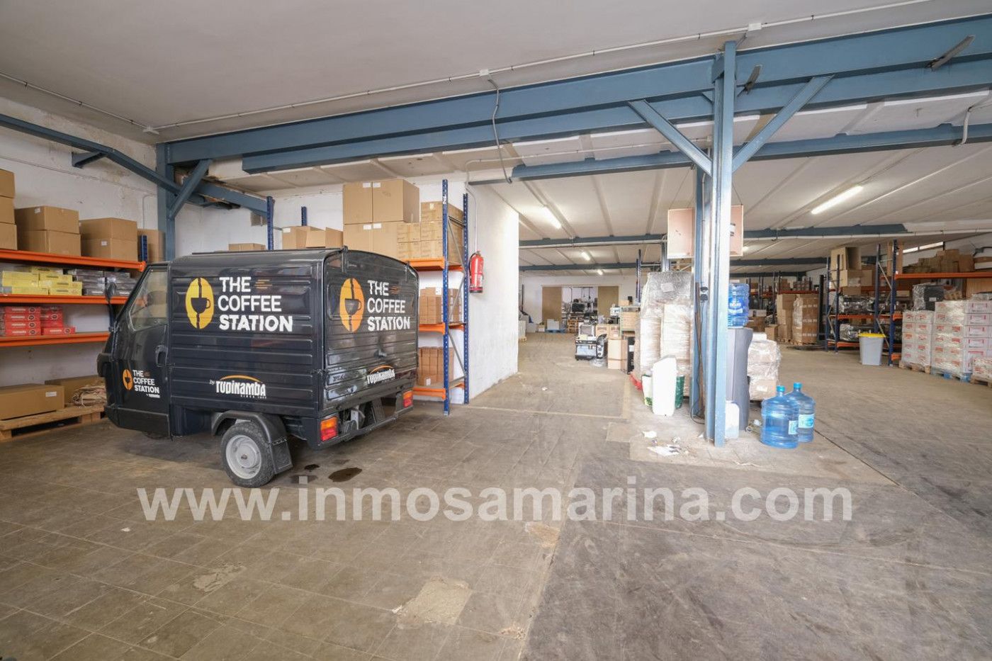 Industrial buildings for sale in Inca