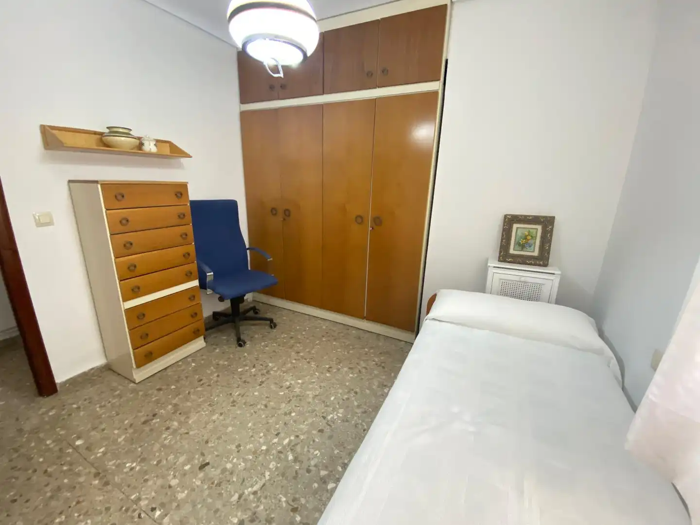 Habitación de Piso de alquiler en Albacete con Calefacción, Amueblado y Balcón