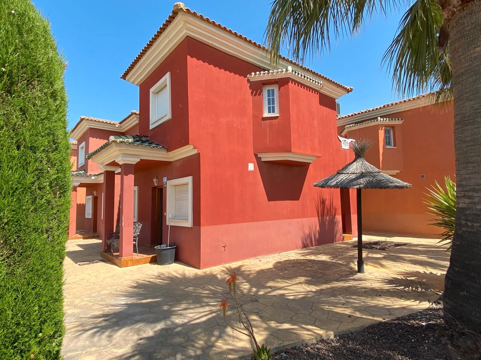 Vista exterior de Casa o xalet en venda en  Murcia Capital amb Balcó i Piscina comunitària