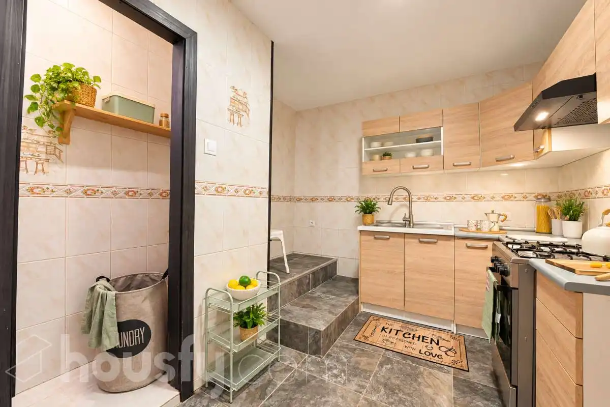 Cocina de Planta baja en venta en El Poal