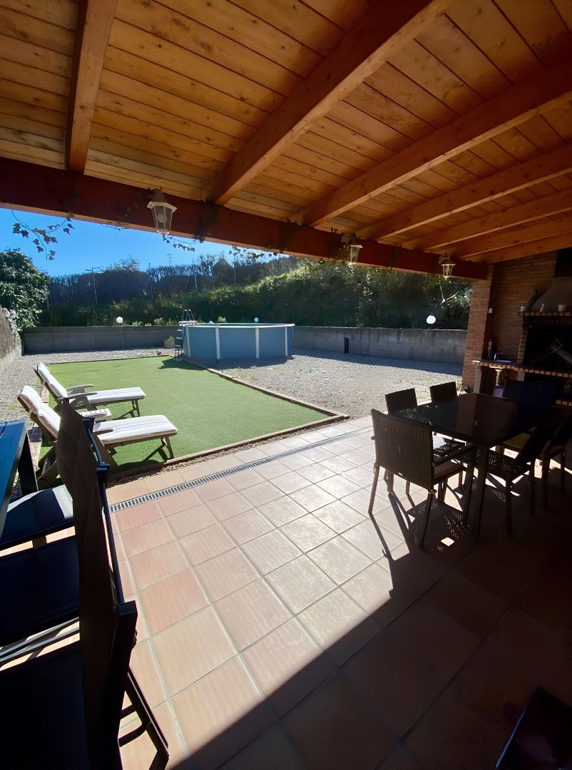 Casa adosada en venda a Font Pudenta