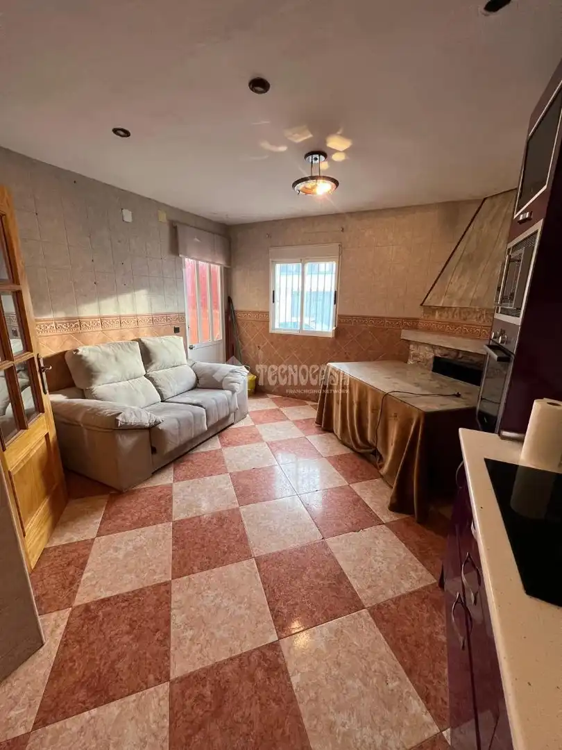 Detached homes for sale in Rus