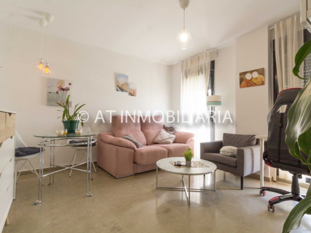 Sala d'estar de Pis en venda en  Cádiz Capital