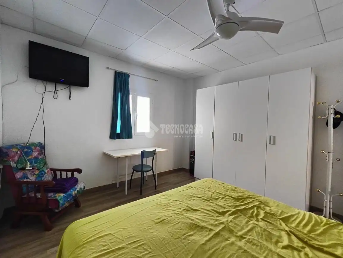 Casa rústica amb jardí en venda a Los Palacios y Villafranca, imagen 9