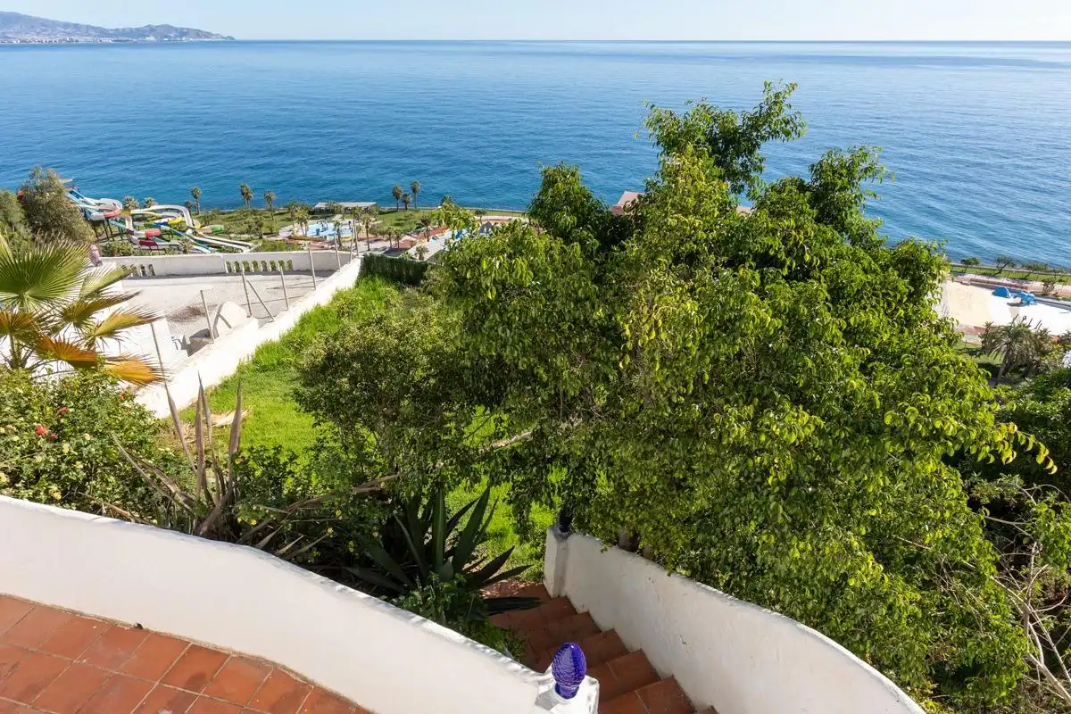 Jardín de Casa o chalet en venta en Almuñécar con Aire acondicionado, Jardín privado y Terraza