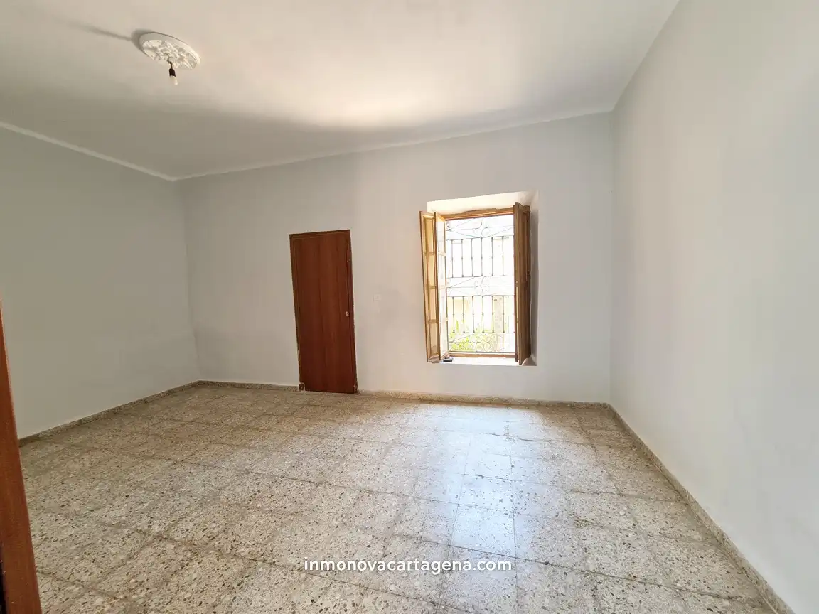Planta baja en venta en Pedanías Oeste