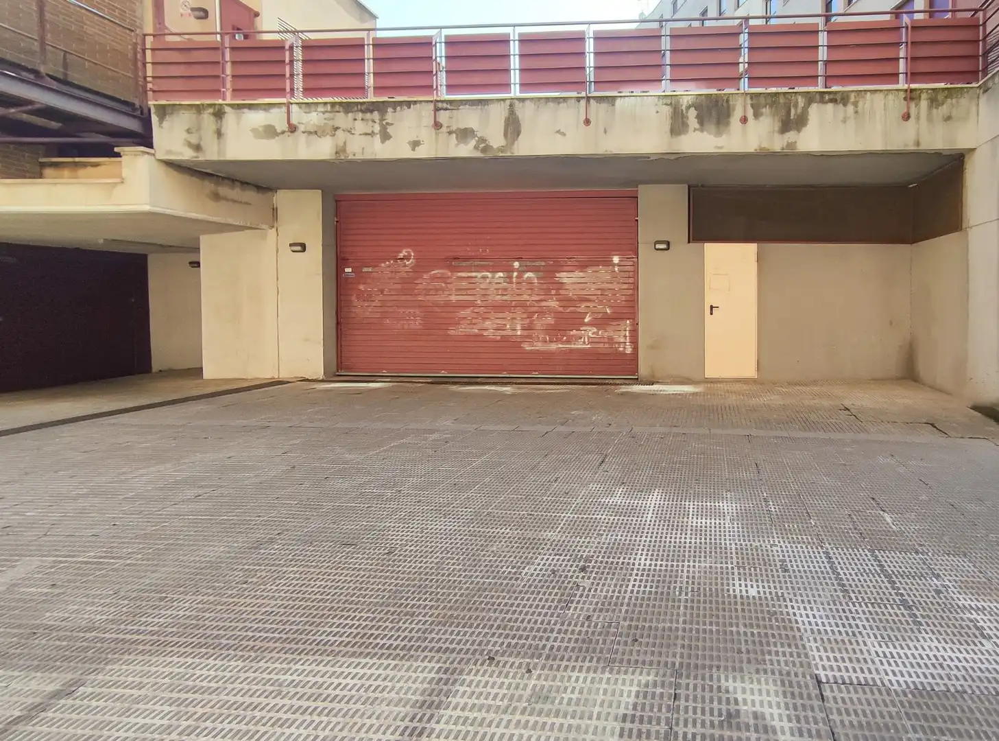 Parkplatz von Garage zum Verkauf in Sabadell