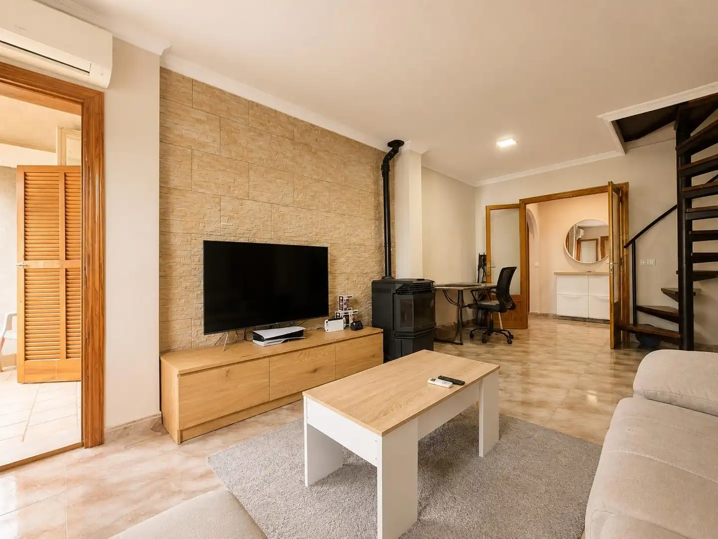 Living room of Flat for sale in Inca  with Terrace and Furnished