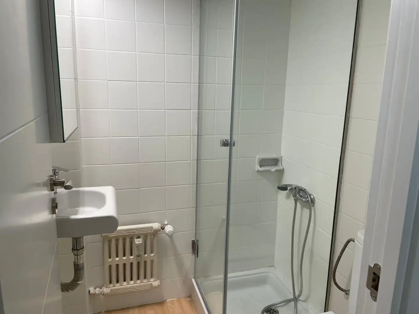 Badezimmer von Wohnung zur Miete in Madrid mit Heizung