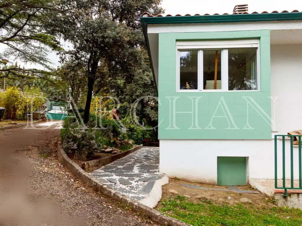Houses for sale in Calle Perdiz, Pino Alto - Navarredonda