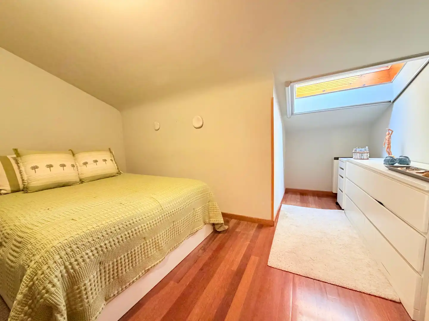 Piso en venta en Avilés con Parquet, Trastero y Amueblado