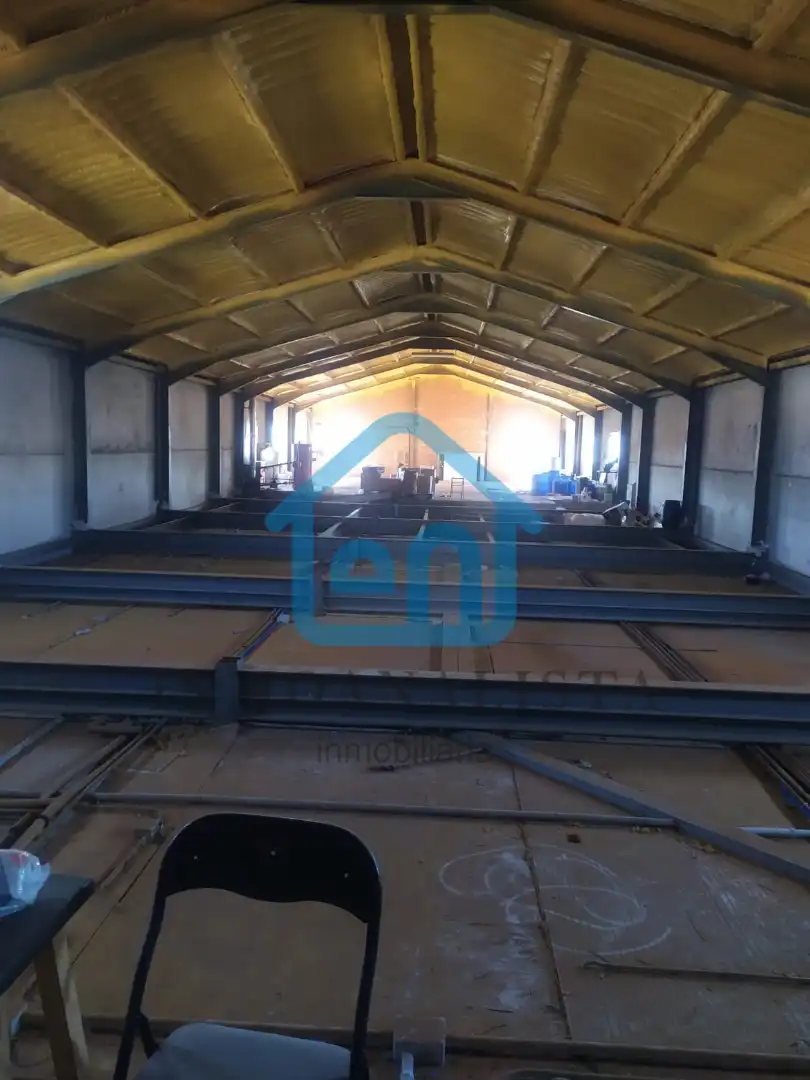 Nave industrial en venta en Utiel con Alarma