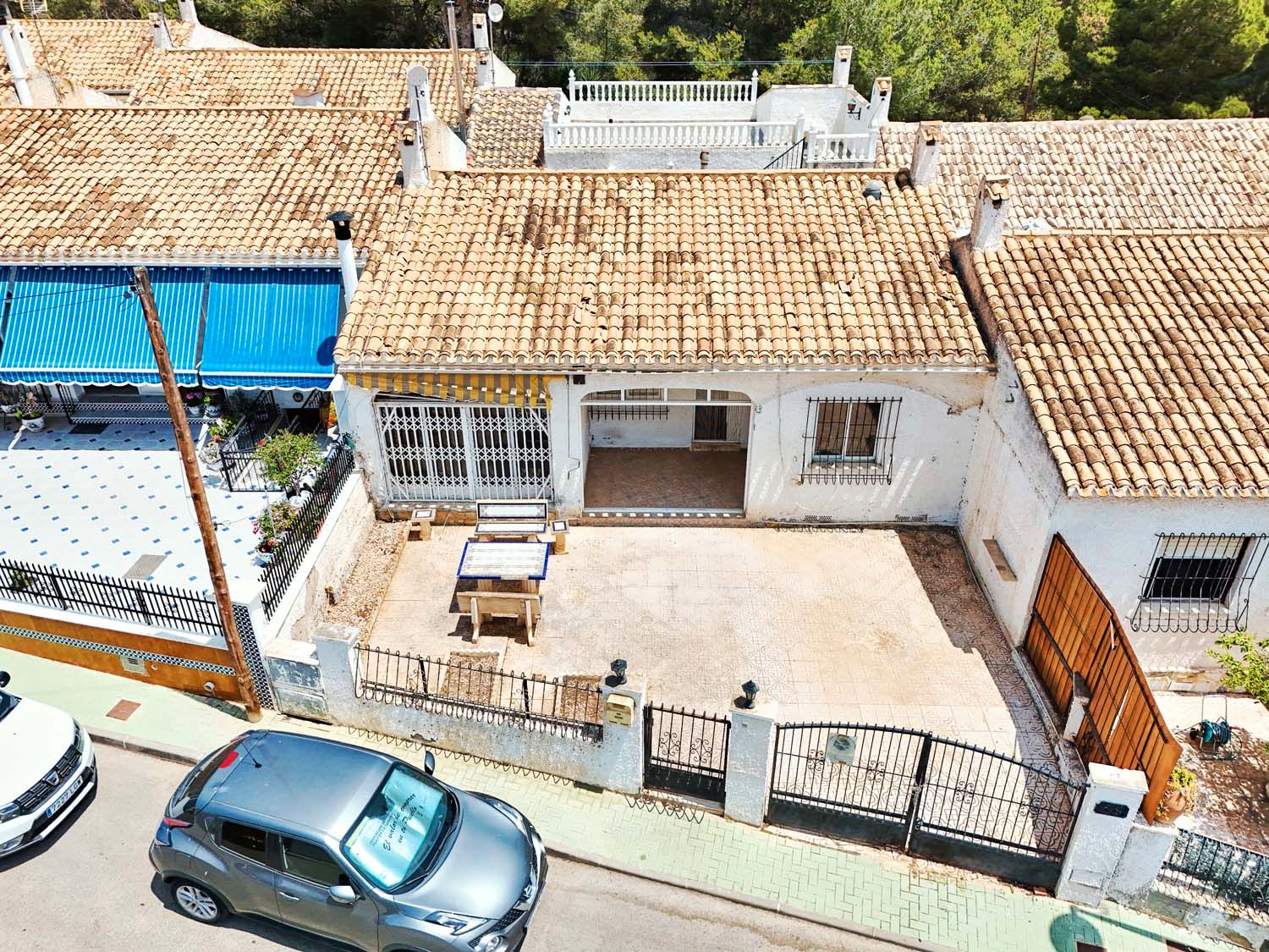 Vista exterior de Casa adosada en venda en Pilar de la Horadada