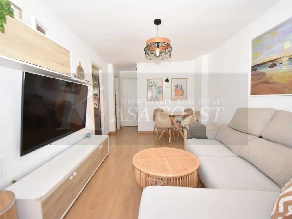 Appartamento con piscina in vendita a Las Lagunas, imagen 4
