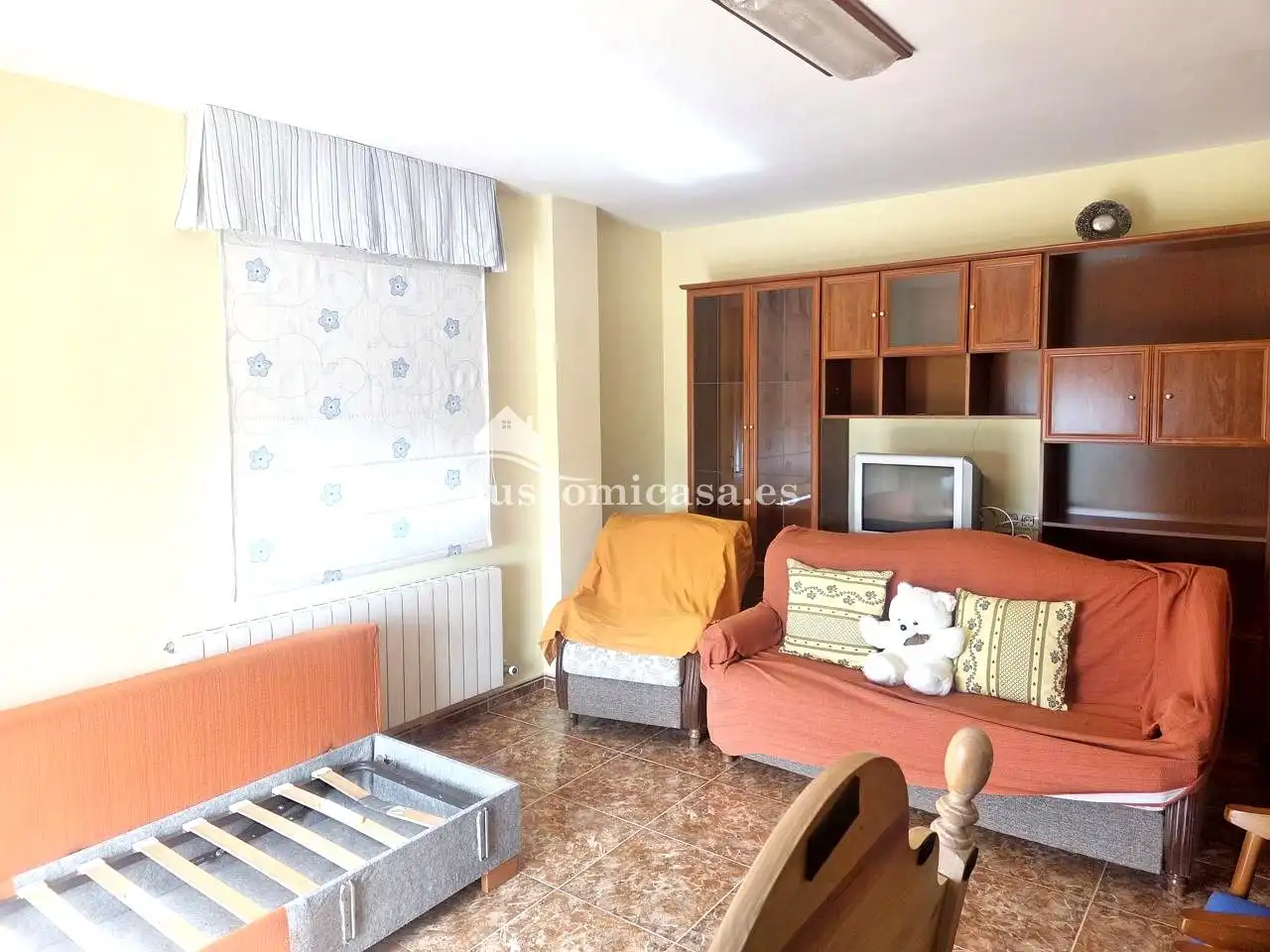 Sala d'estar de Casa o xalet en venda en Jaén amb Aire condicionat, Calefacció i Jardí privat