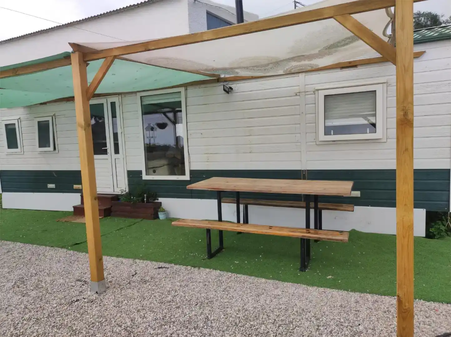 Terraza de Apartamento en venta en Felix con Amueblado, Microondas y TV